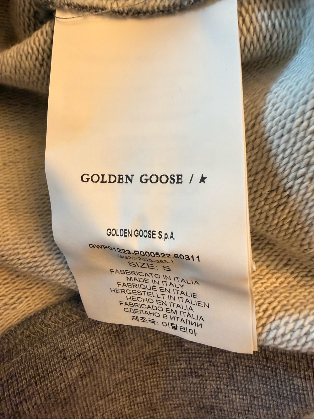 GOLDEN GOOSE ATHENA STAR SWEATSHIRT - GRAY MELANGE/GOLD
STAR Size Small - Picture 13 of 15